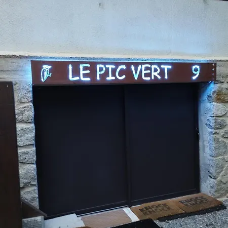 בקתה Le Pic-vert *